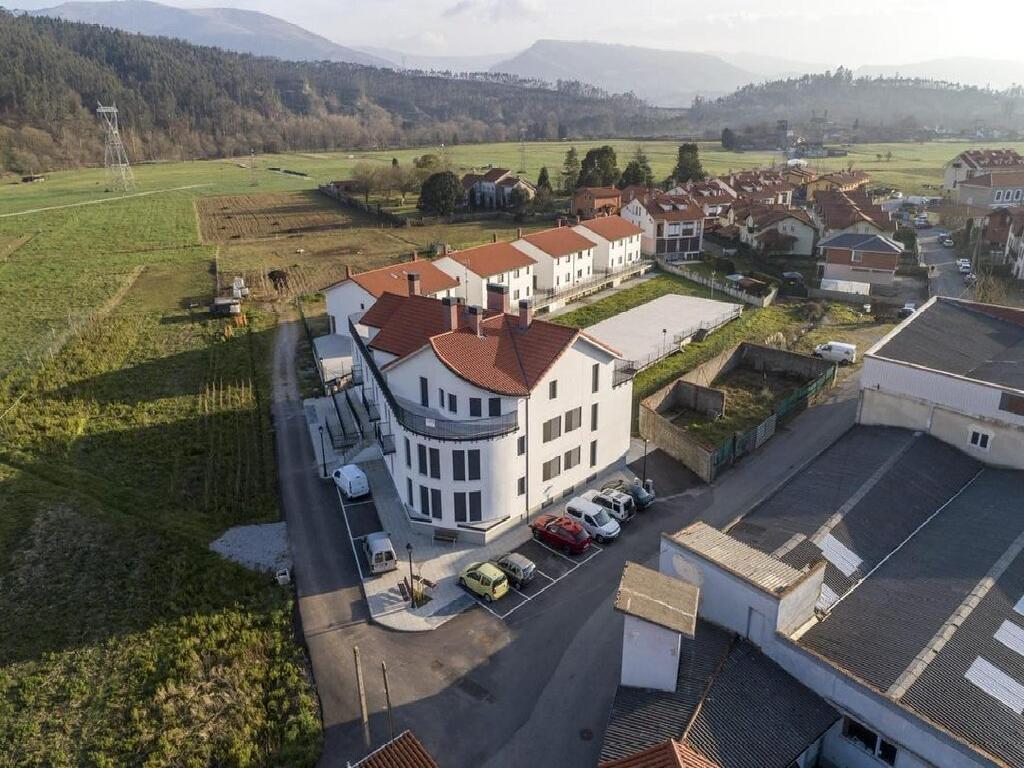 RESIDENCIAL MIRADOR DEL SAJA (CANTABRIA) (Cabezon De La Sal)