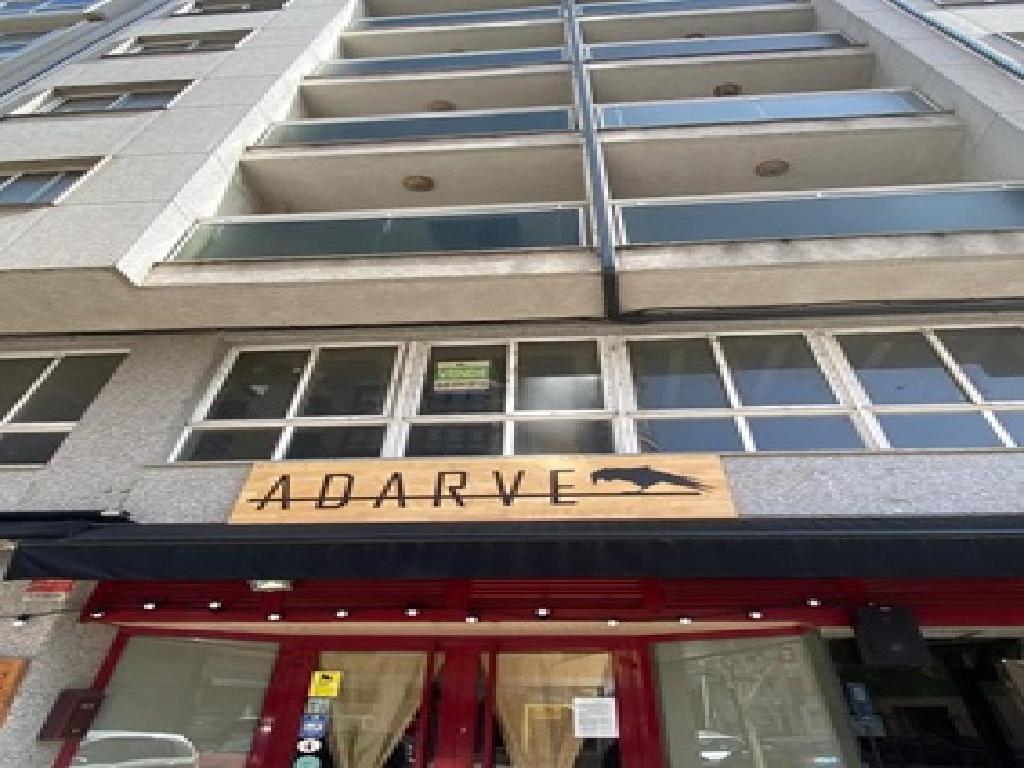 Oficinas en Sarria (Sarria)