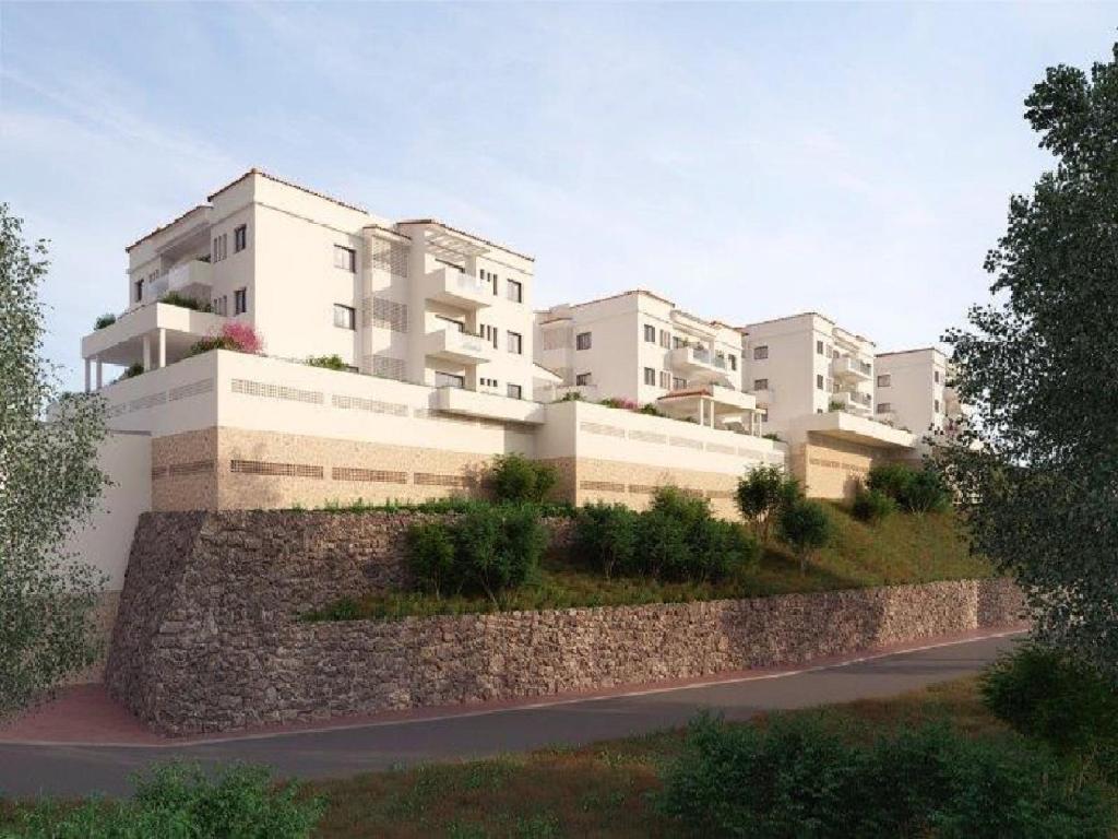 PINE HILL RESIDENCES (Fuengirola)