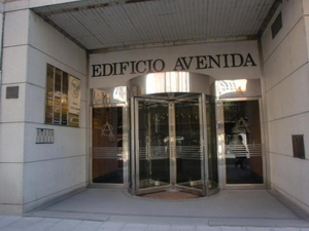 OFICINAS EDIFICIO AVENIDA (Burgos)