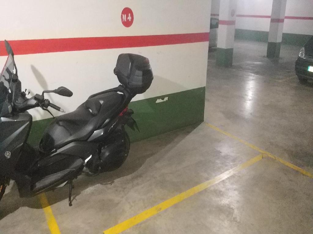 3 PLAZAS GARAJE MOTO EN VALENCIA (Valencia)