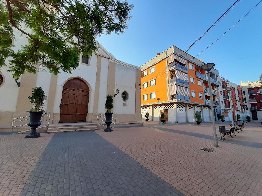 VIVIENDA Y LOCAL EN MURCIA (Murcia)