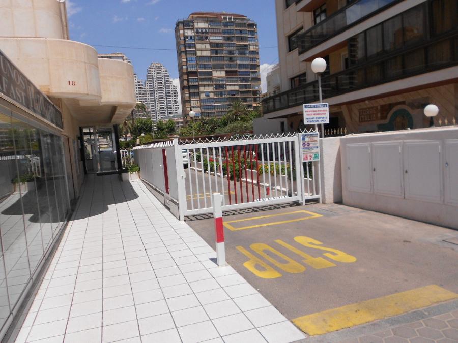 banco santander en alicante garaje de banco en benidorm en venta 00204905 altamira banco santander en alicante garaje de banco en benidorm en venta 00204905 altamira