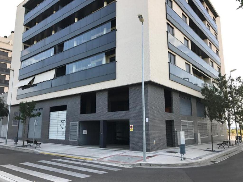 2 LOCALES Y 19 GARAJES EN HUESCA (Huesca)