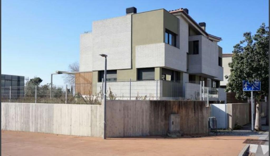 TERRASSA VILLAGES  (Terrassa)