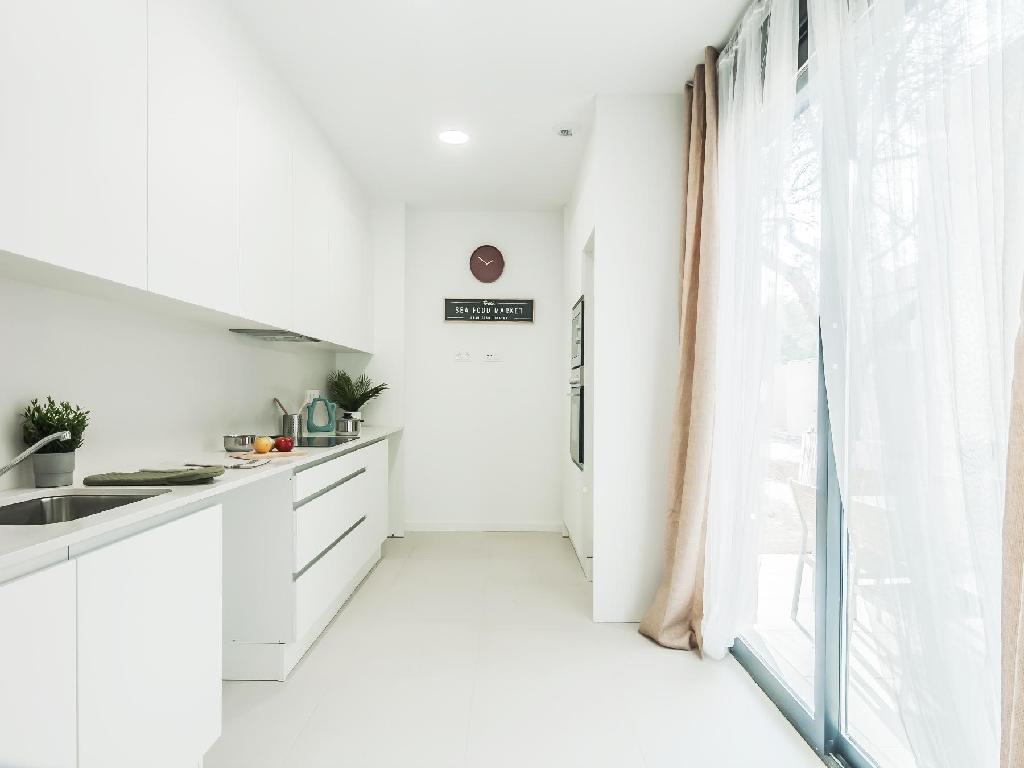 RESIDENCIAL VALLESA NATURA-Leliana