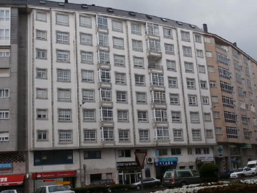 RAMON FALCON 441 (Lugo)