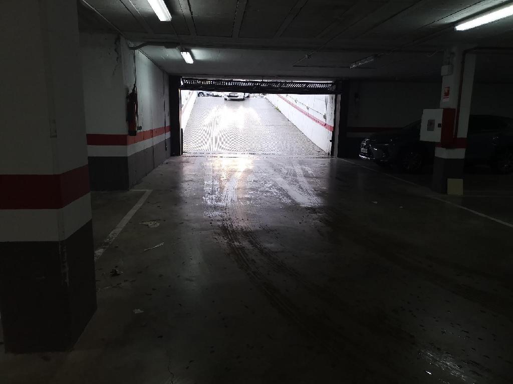 2 GARAJES Y 1 LOCAL EN TOMARES (SEVILLA) (Sevilla)