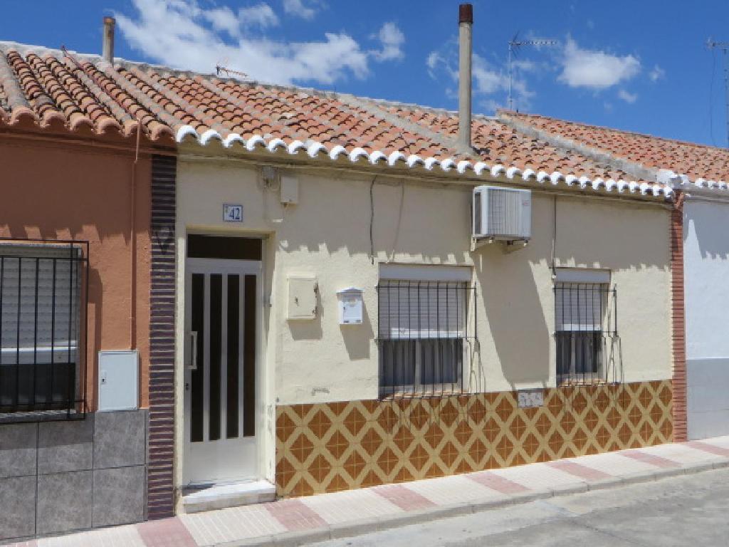 Casa de banco en Las Navas Del Marques en venta, 00089198 Altamira