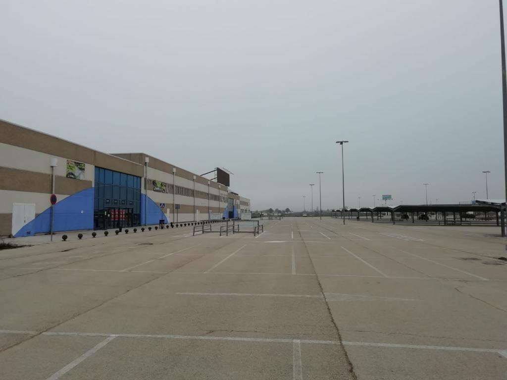 Finca &ordm; 6 sito en Centro Comercial y de Ocio &ldquo; Las Vi&ntilde;as&rdquo; (Tomelloso)