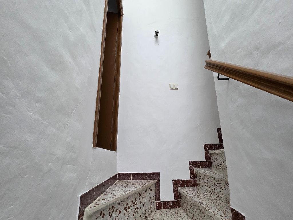 Cuevas Del Becerro