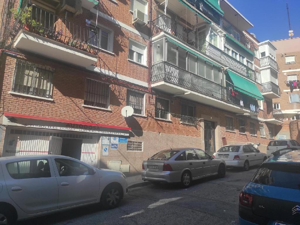 Local Comercial-Madrid-00103095
