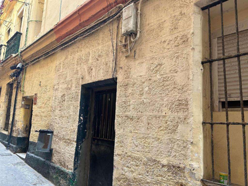Cadiz