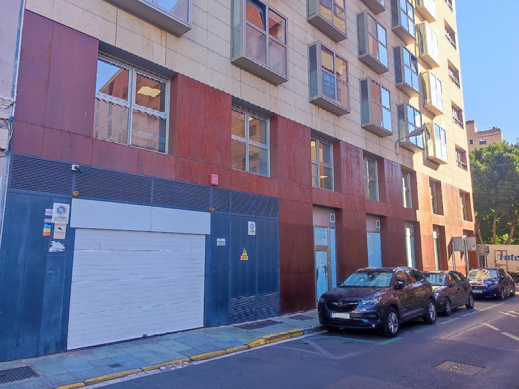 AV FEDERICO GARCIA LORCA 75 (Almeria)